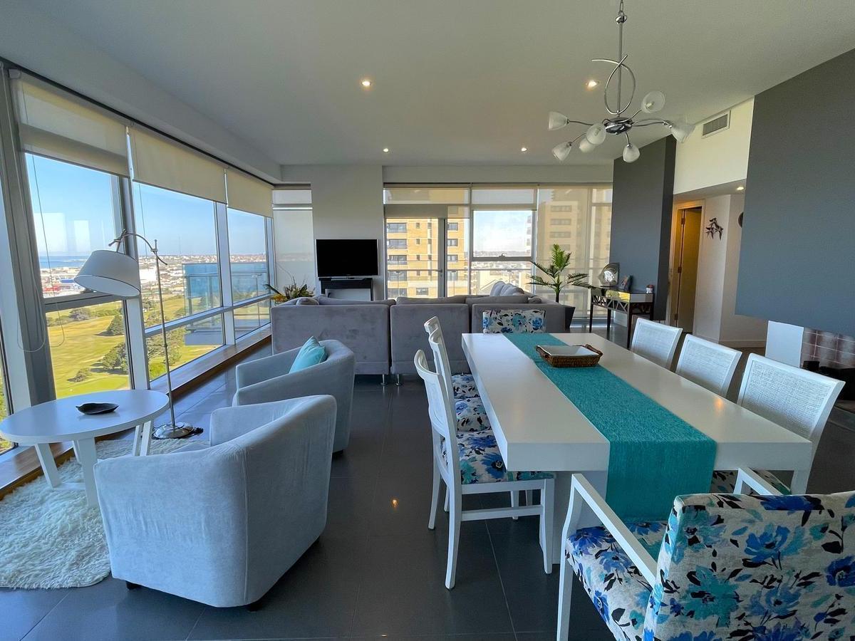Departamento en Playa Grande 5
