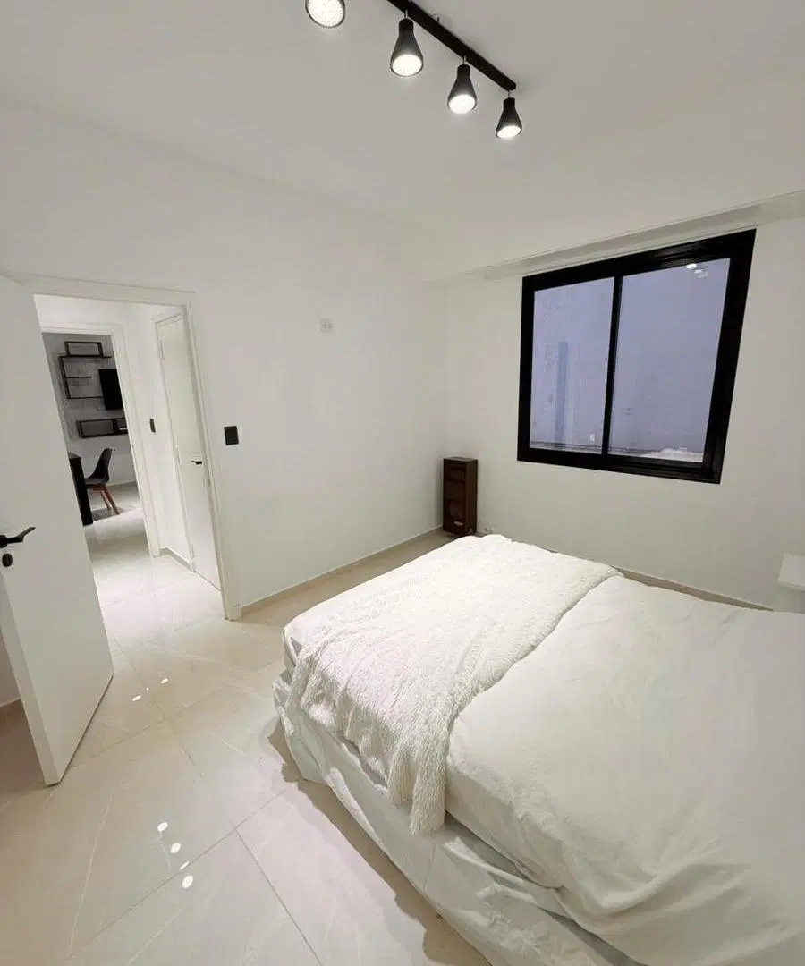 Departamento en Plaza Colon 4