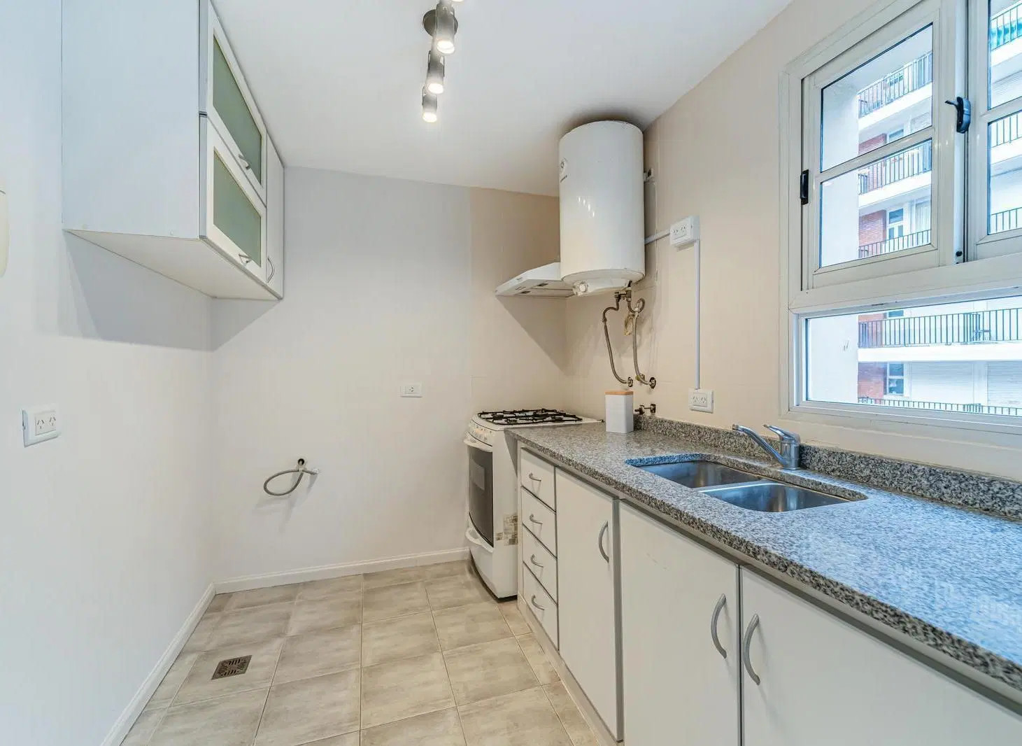 Venta Semipiso 3 Amb apto crédito Centro Mar del Plata 5