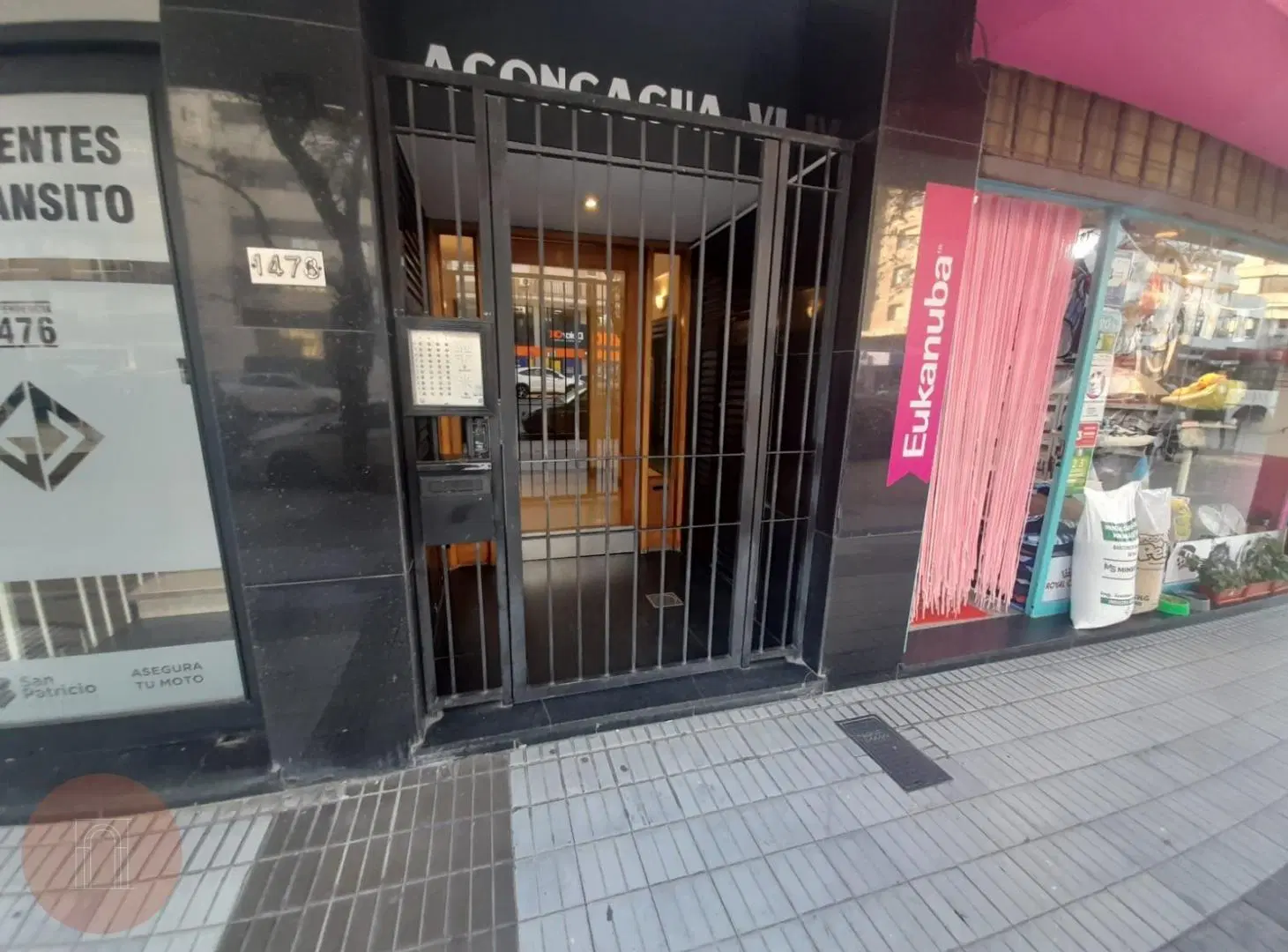 Departamento en La Perla 2