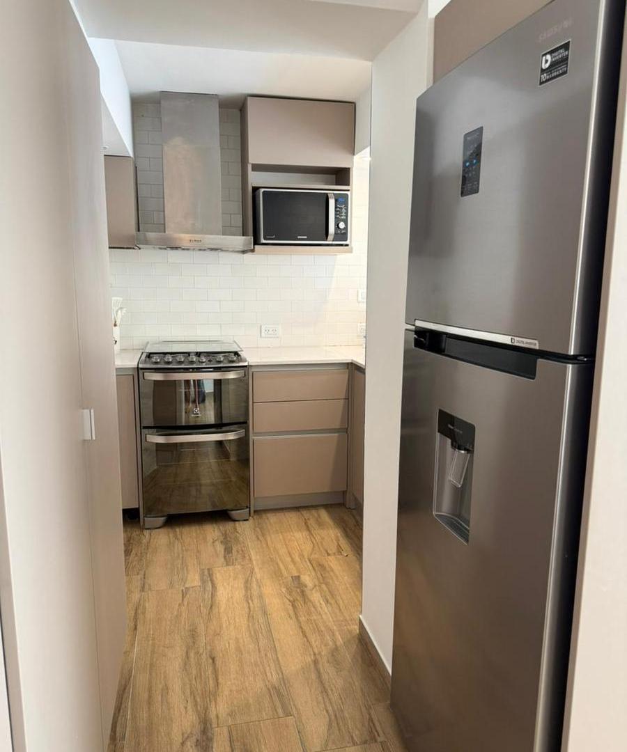 Foto de Venta Departamento tipo duplex 3 ambientes, Centro Mar del Plata, imagen 2