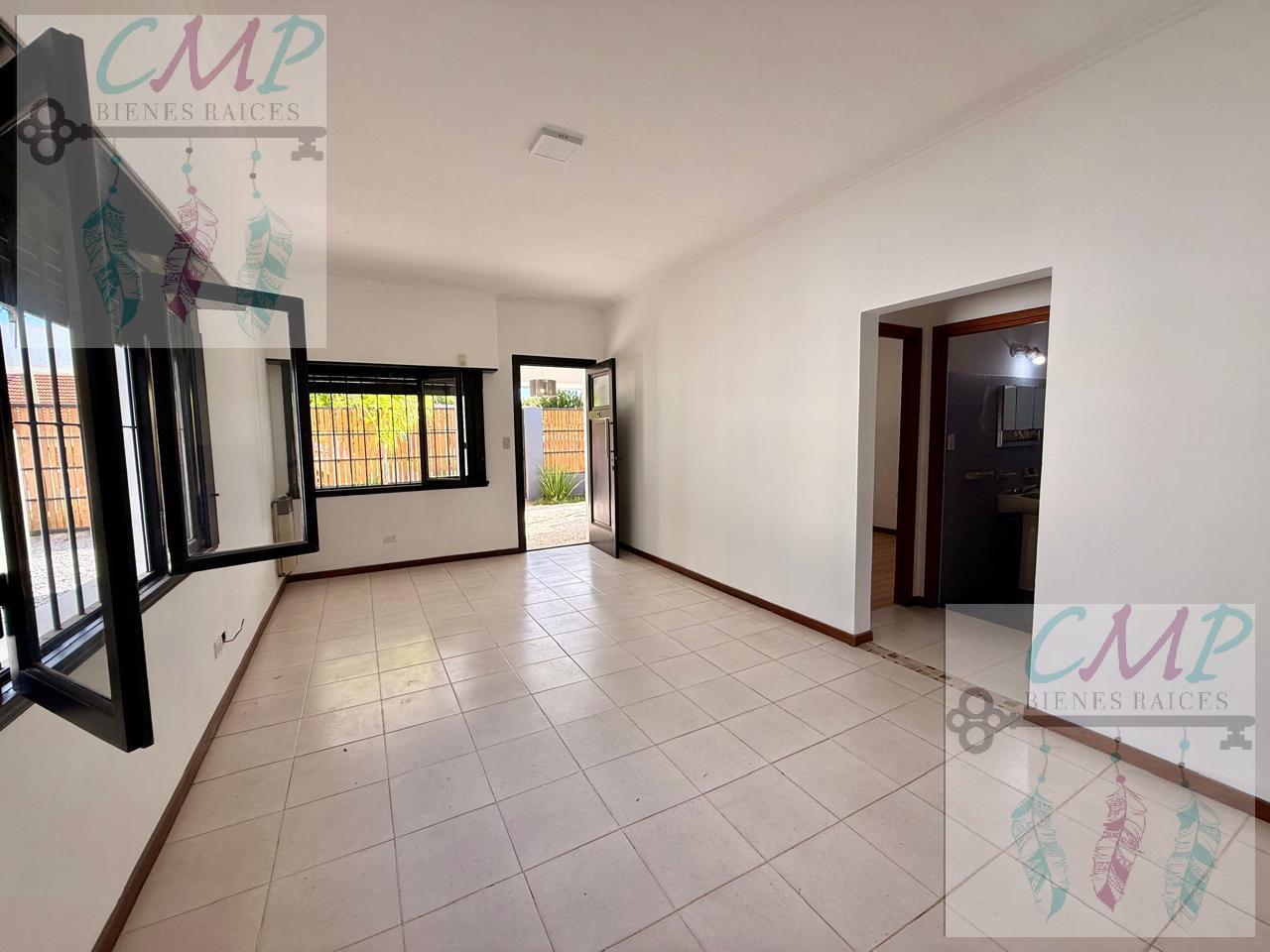 Foto de Venta Casa en Mar del Plata Los pinares, imagen 2