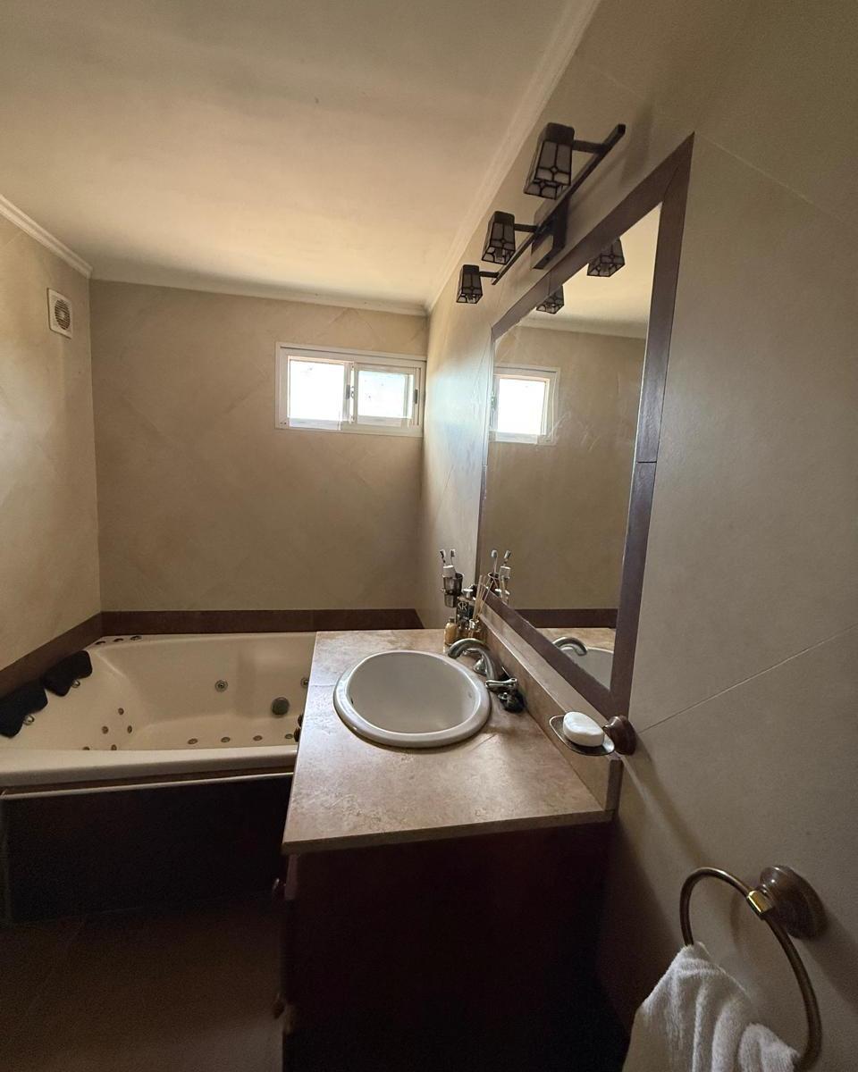 Foto de VENDO CASA BARRIO VILLA LOS LLANOS - JUAREZ CELMAN 2 DORMITORIOS, imagen 5