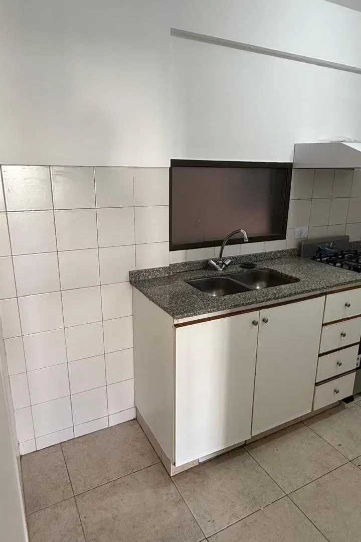 ALQUILO DEPTO 2 DORM. FRENTE PARQUE SARMIENTO - NUEVA CORDOBA 5