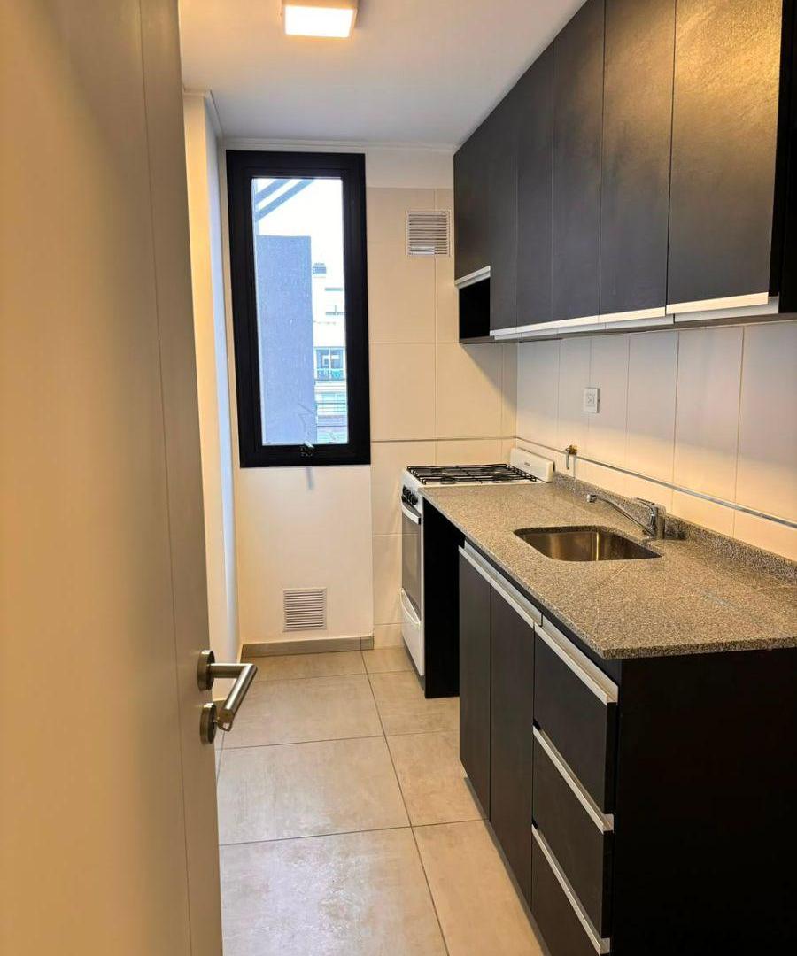 Foto de ALQUILO DEPARTAMENTO DE 1 DORMITORIO EN BARRIO GENERAL PAZ, imagen 2