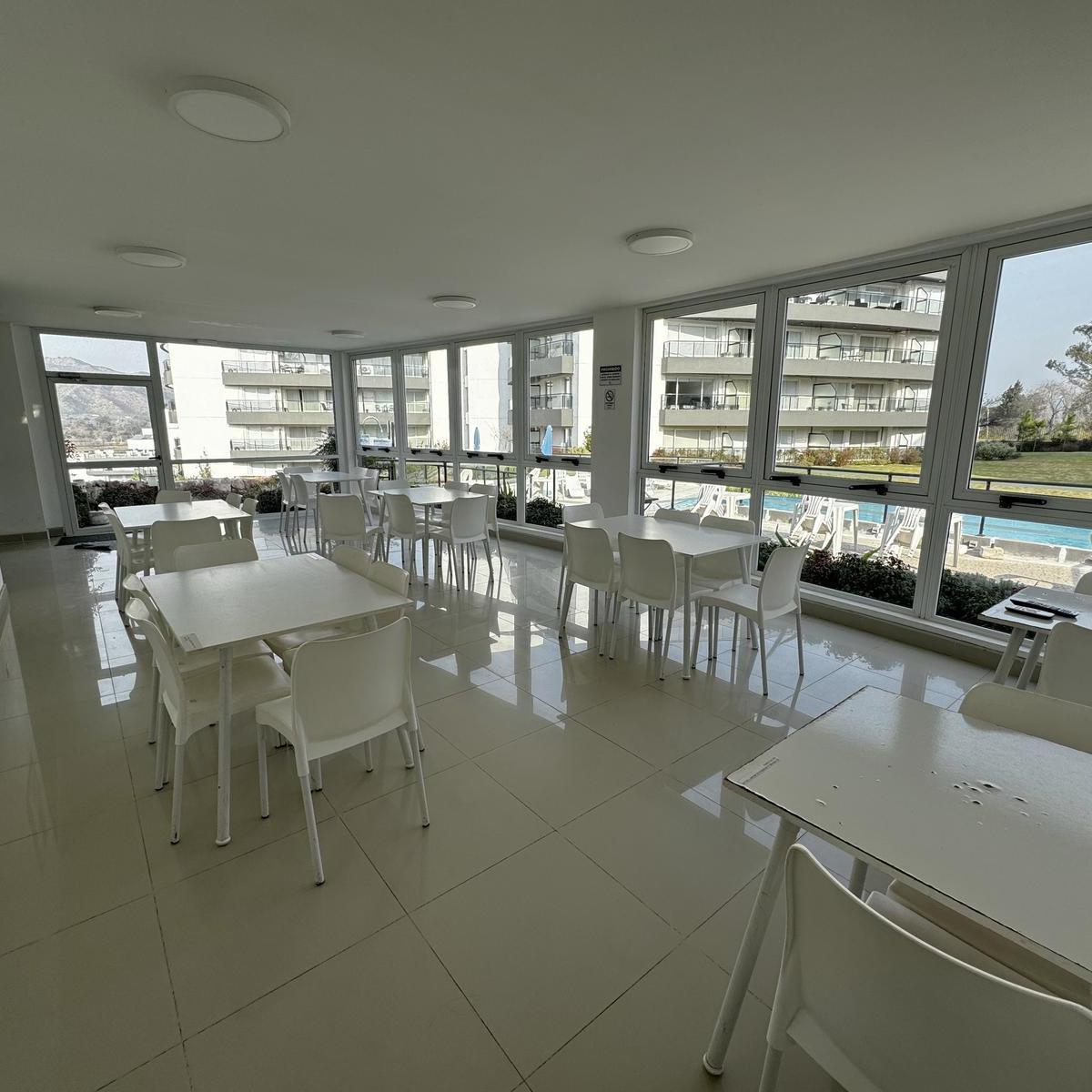 Departamento en Venta de 2 Dorm. 2
