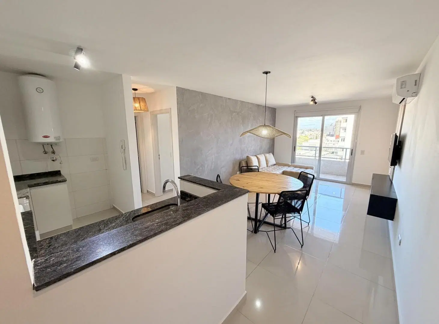 Departamento en alquiler - Balcon y tremenda vista! 3