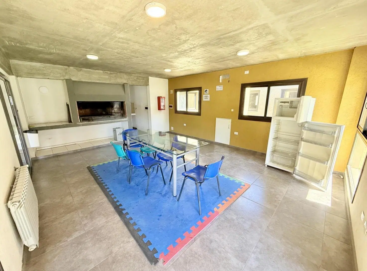 Departamento en alquiler anual - Cochera - Calef Central - Amenities 4