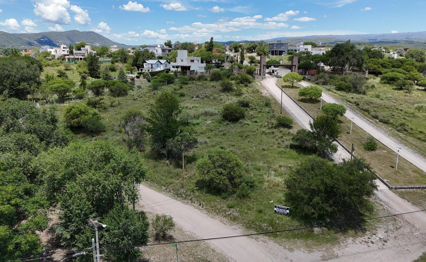 Foto de Terreno en venta para desarrollo comercial - 3.532m2 - Lomas del Rey, imagen 4