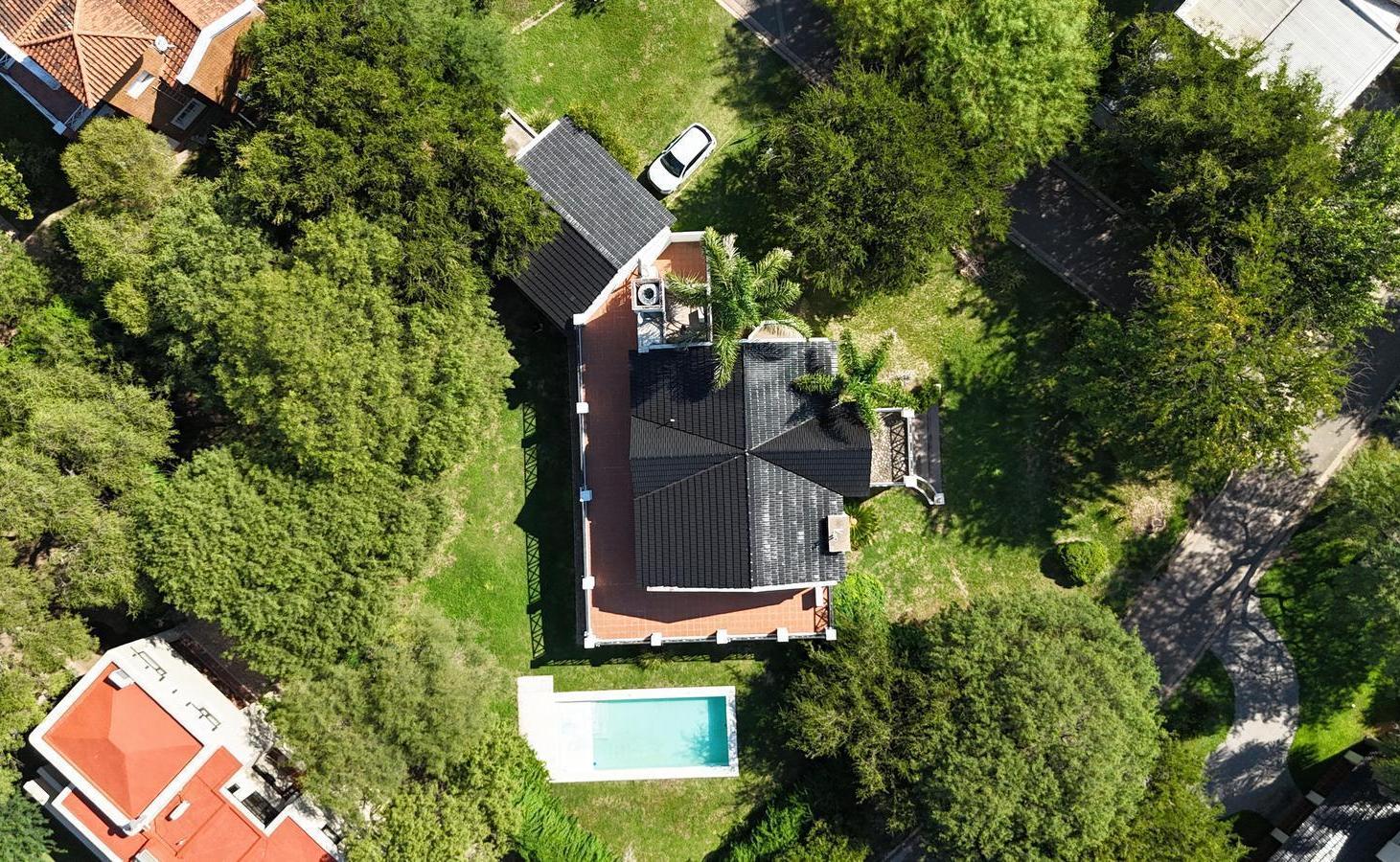 Foto de Casa en alquiler - 3 dormitorios - Parque - Pileta, imagen 4