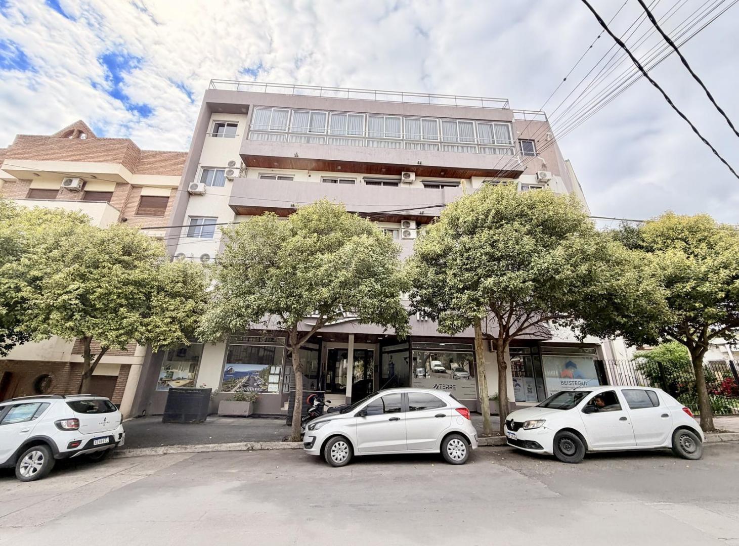 Foto de Departamento de 1 dormitorio con cochera, imagen 1
