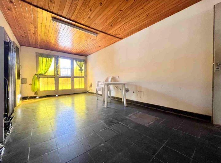 CASA 2 DORMIS + COCHERA EN VENTA - VILLA G GALVEZ 3