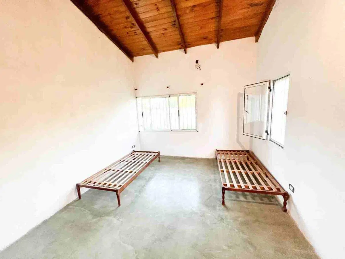 CASA DE DOS DORMITORIOS - VENTA - OLIVEROS 4