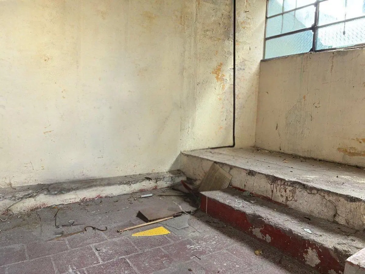 Venta casa dos plantas a reciclar zona Norte 2
