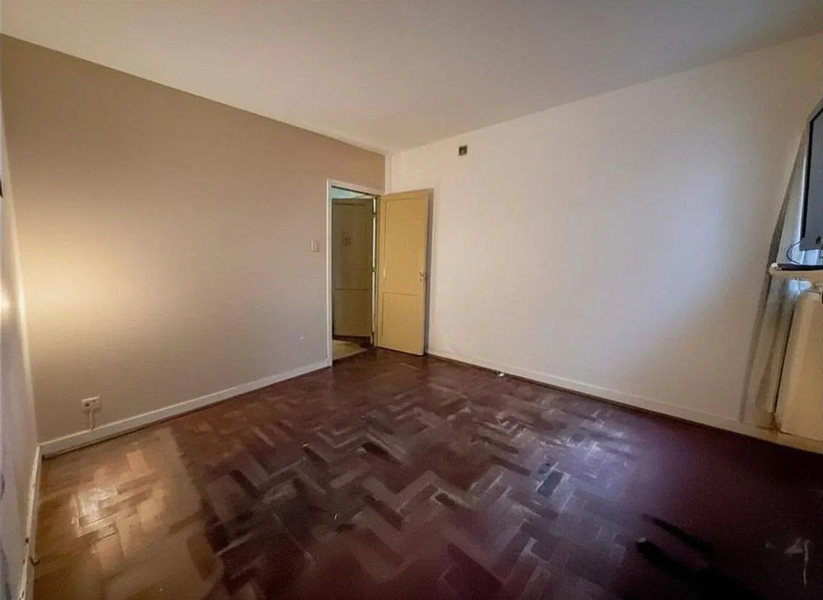 Venta casa dos plantas a reciclar zona Norte 5
