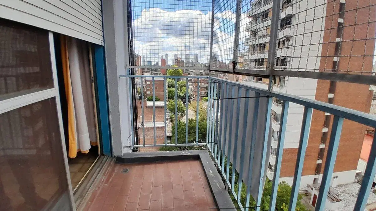 DEPARTAMENTO  VENTA 2 DORMITORIOS. BALCÓN. LOURDES 2