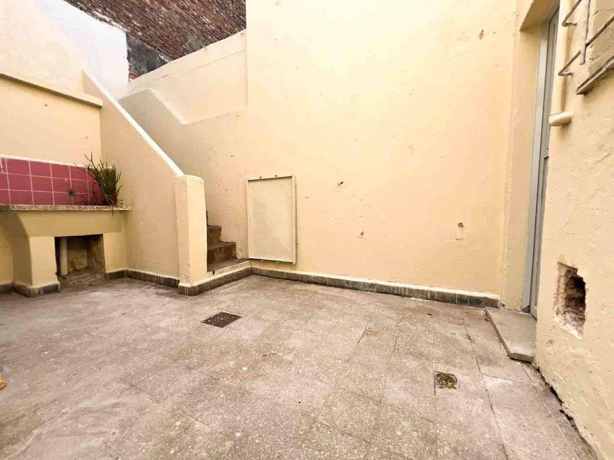 CASA 2 DORMITORIOS EN VENTA CON PATIO Y TERRAZA 5