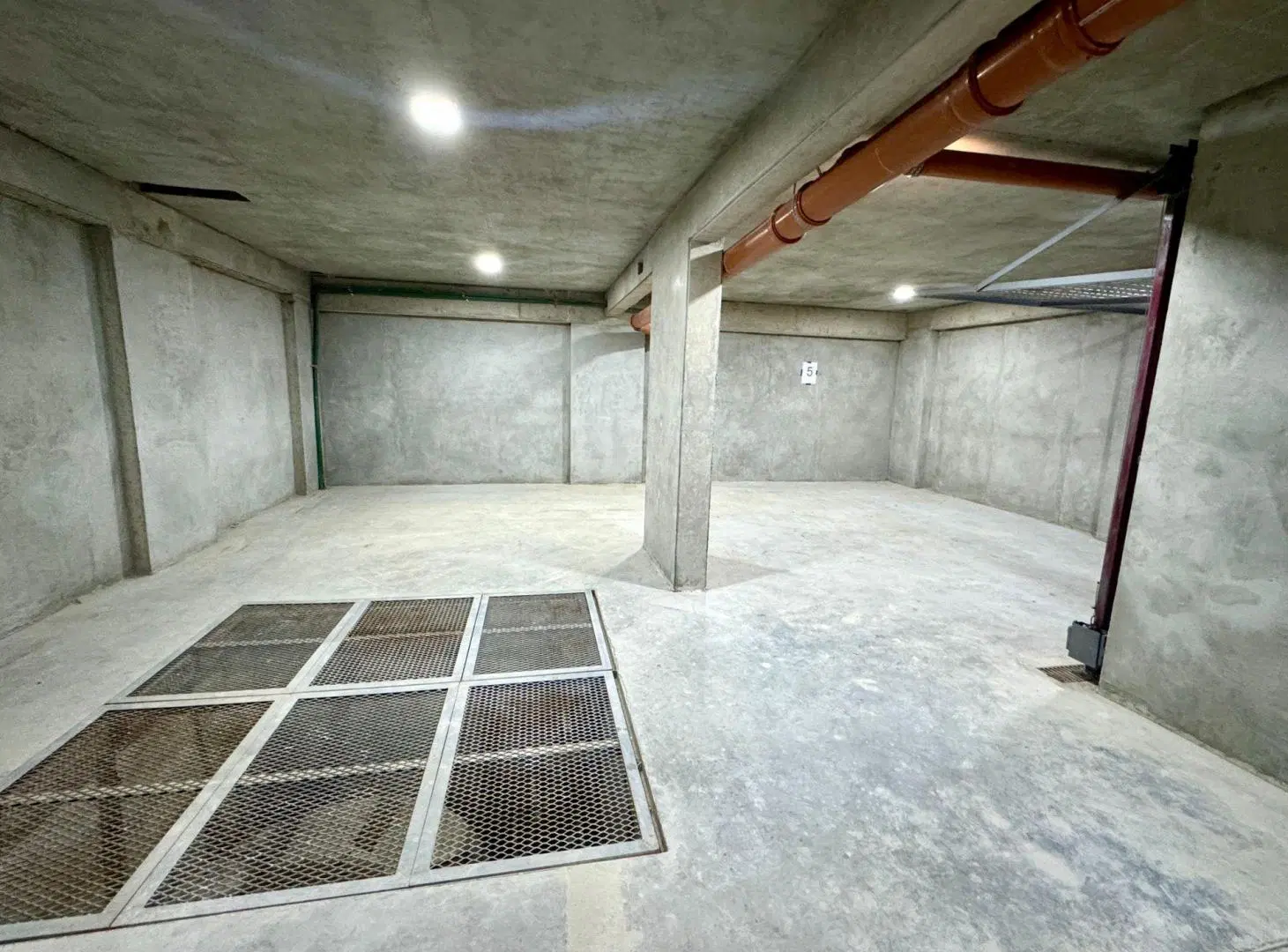 COCHERA EN VENTA BARRIO MARTIN 4