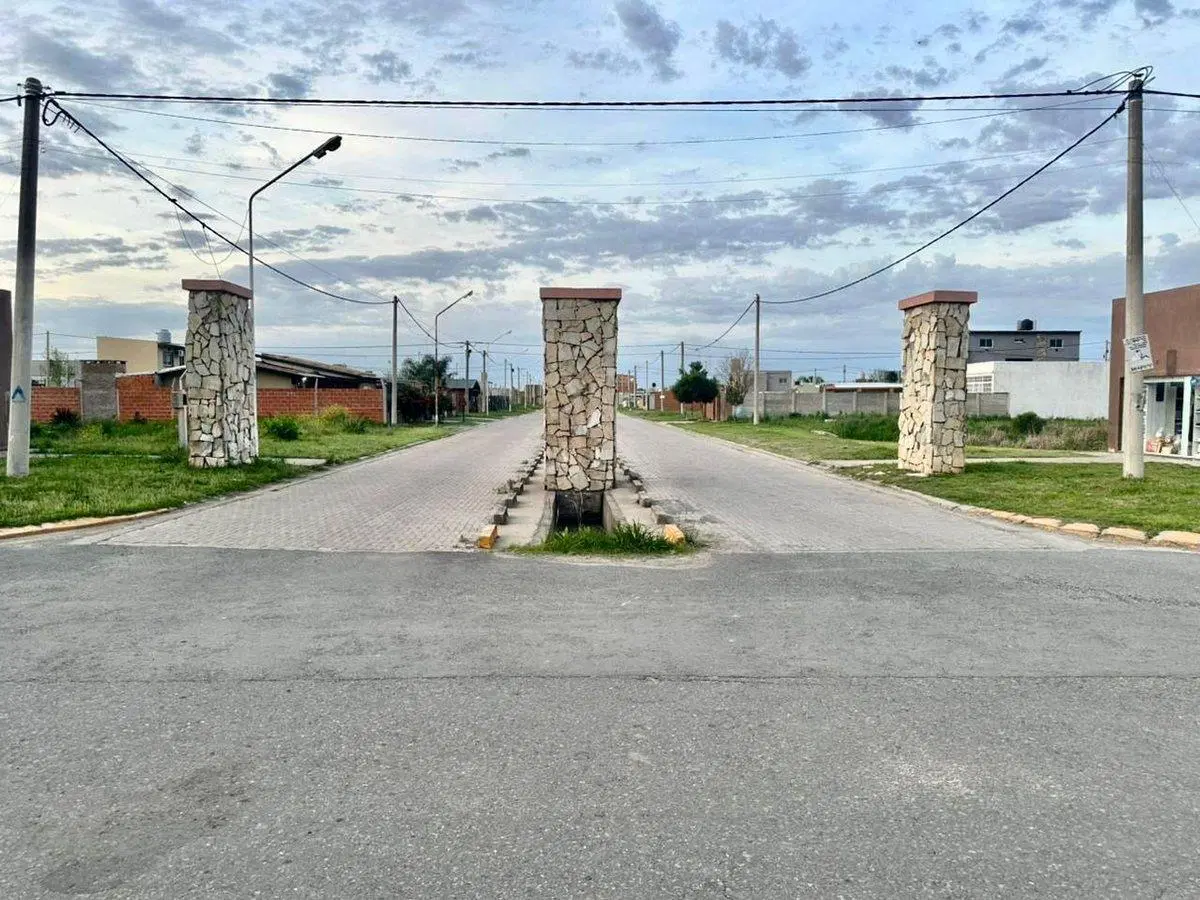 LOTE EN VENTA BARRIO ABIERTO LA PEDRERA PGSM 4