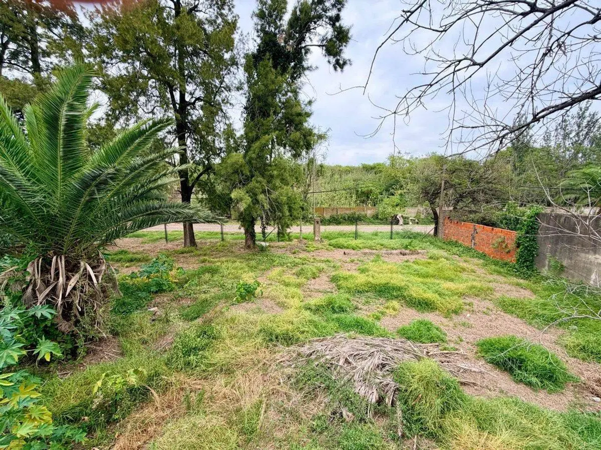 VENTA ! TERRENO 1300 M2 EN FRAY LUIS BELTRAN 2