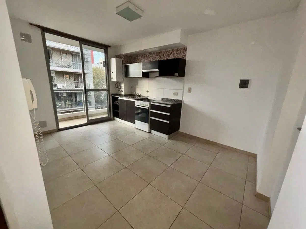 DEPARTAMENTO DE 1 DORM EN ALQUILER ZONA LOURDES 2