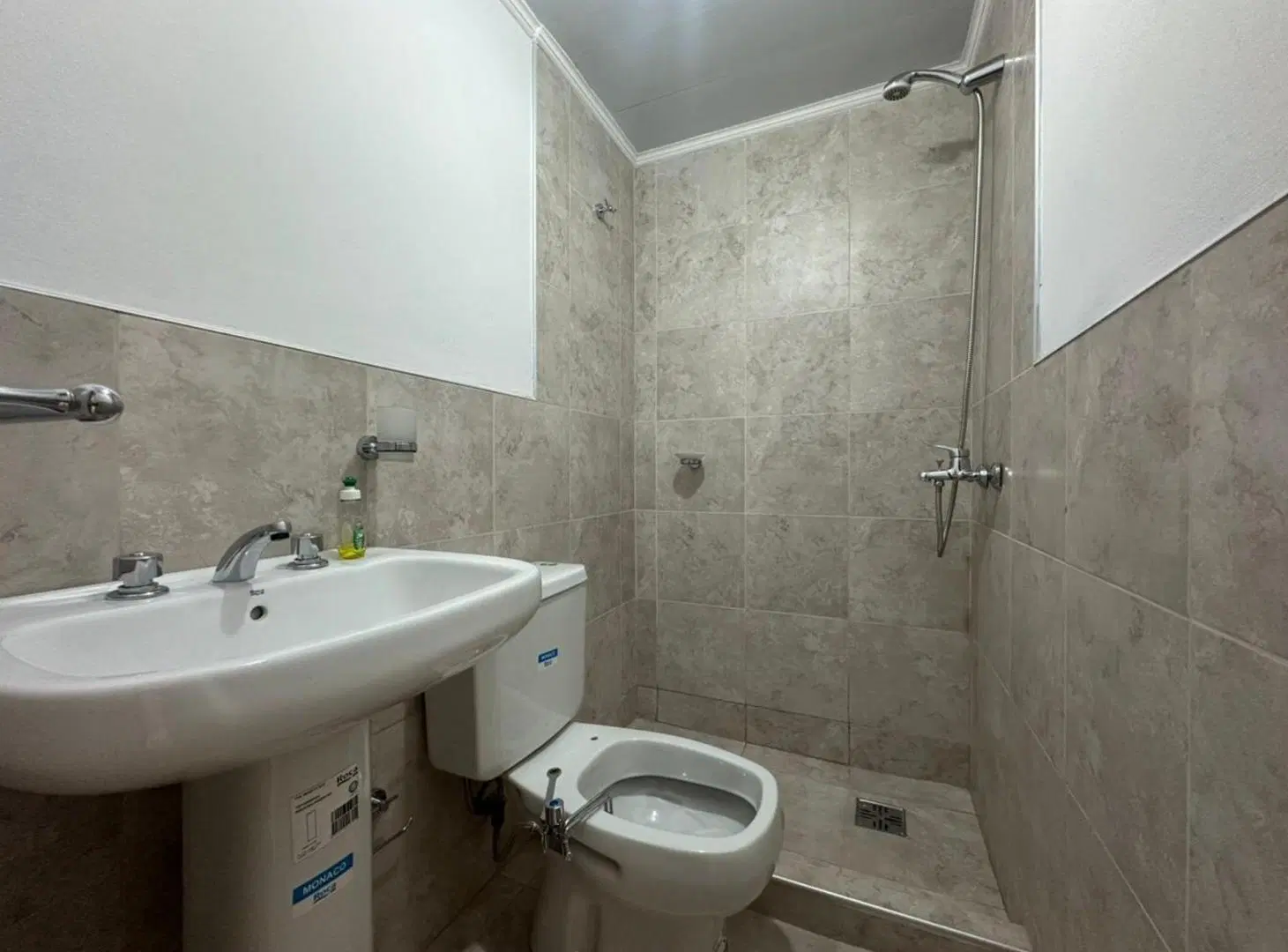 VENTA CASA DE PASILLO 2 DORMITORIOS 4