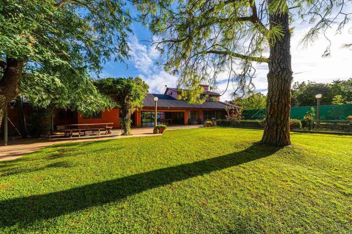 VENTA CASA 5 DORMITORIOS FRENTE AL RIO-ARROYO SECO 4