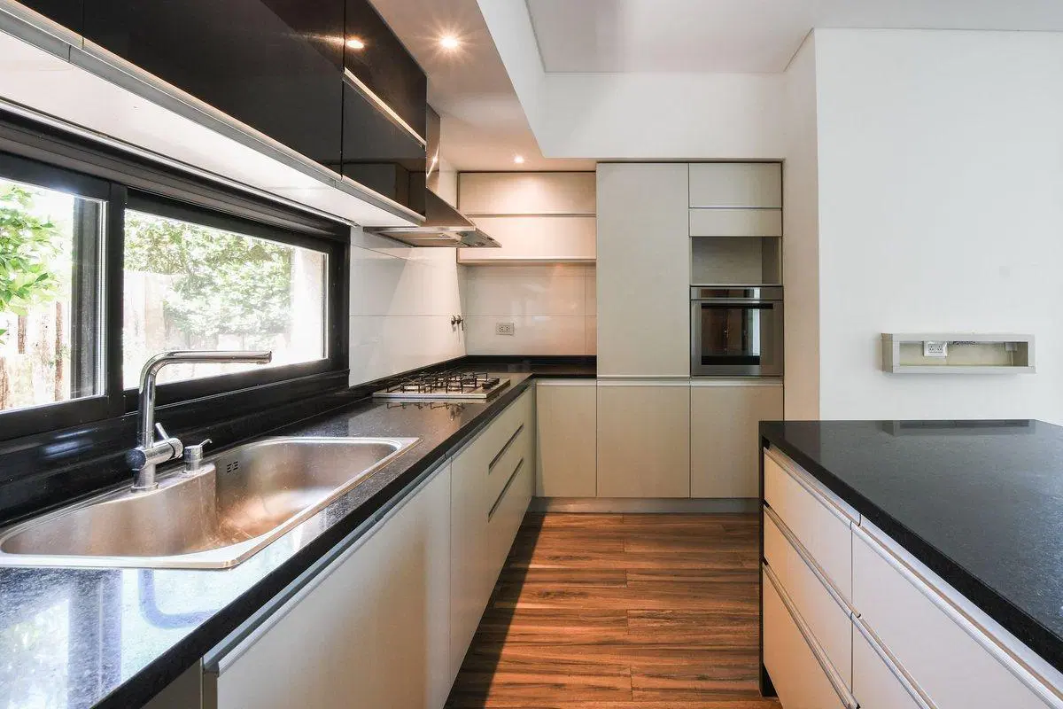 VENTA CASA EN BARRIO PRIVADO SAN SEBASTIAN FUNES 5