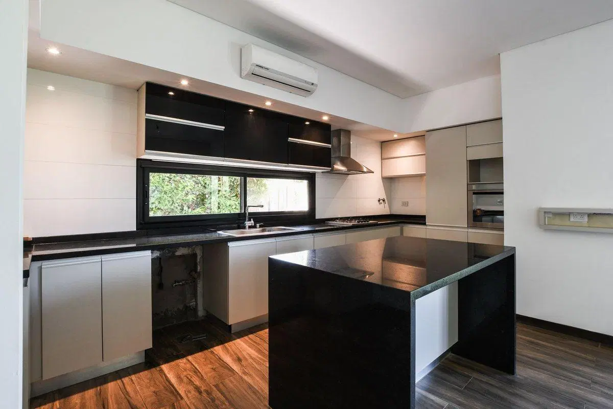 VENTA CASA EN BARRIO PRIVADO SAN SEBASTIAN FUNES 3
