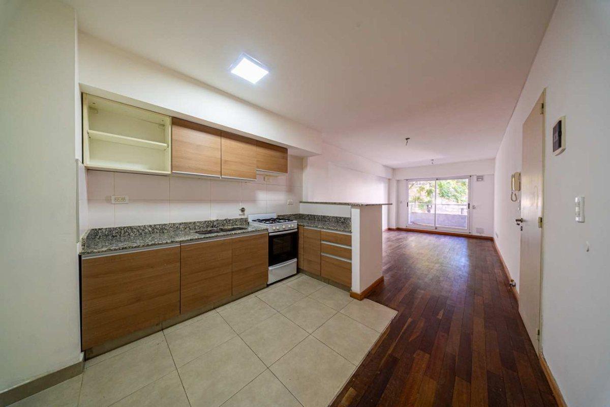 DEPARTAMENTO 1 DORMITORIO CON COCHERA CENTRO VENTA