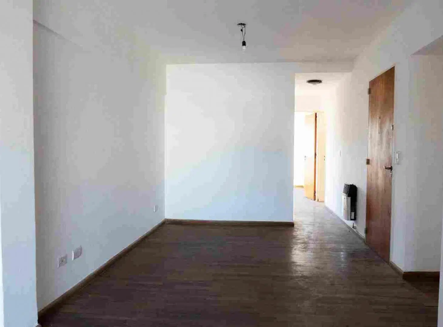 VENTA DEPARTAMENTO DOS DORMITORIOS EN ABASTO 3