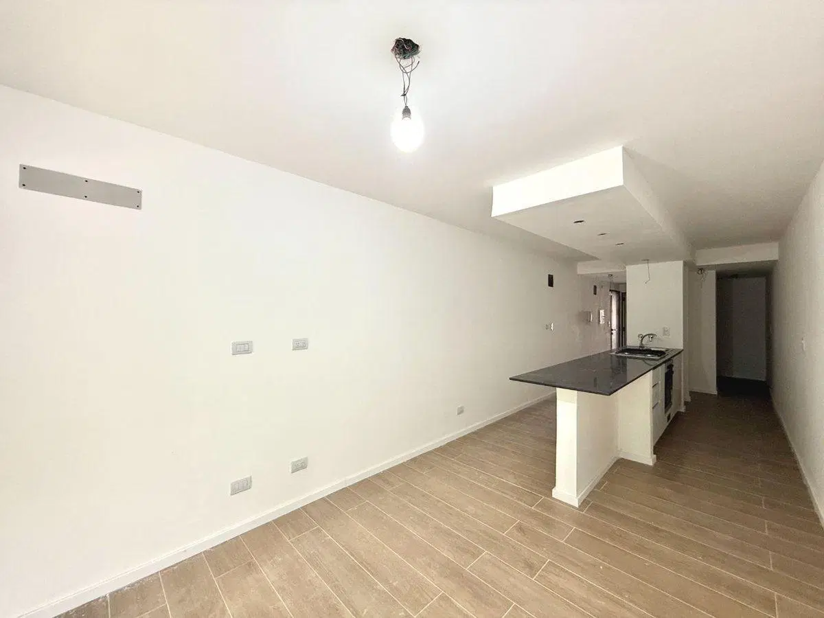 VENTA DPTO 1 DORMITORIO 63,9m2  - BARRIO ABASTO 2