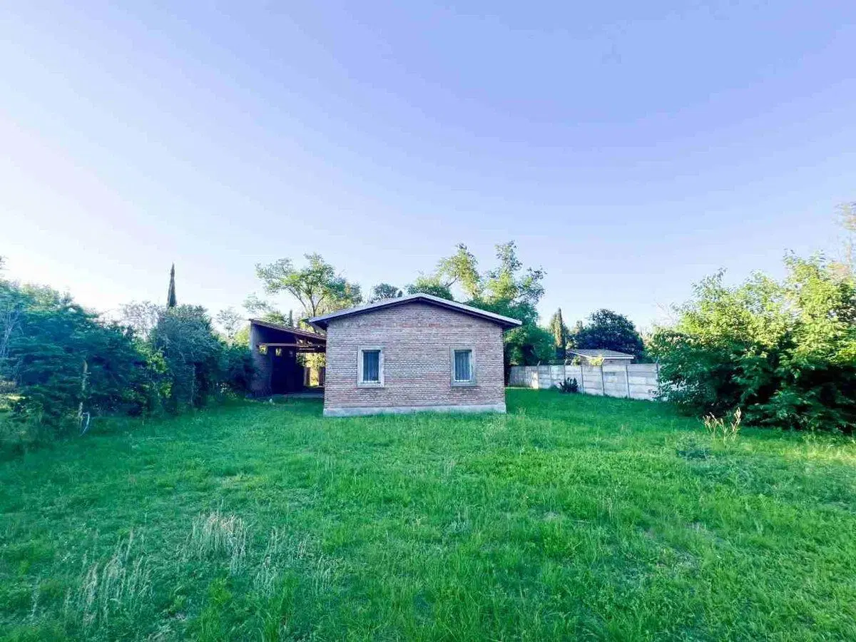 CASA DE DOS DORMITORIOS - VENTA - OLIVEROS 8