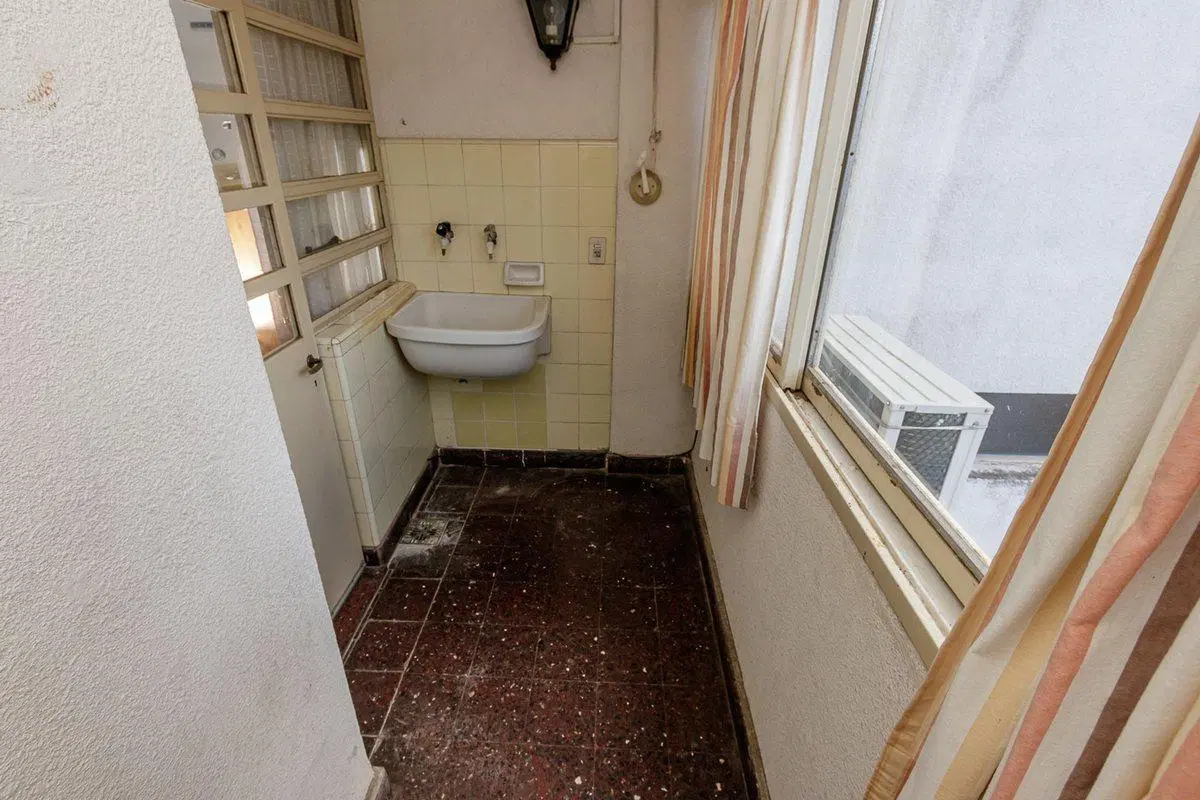 DEPARTAMENTO DE 2 DORMITORIOS EN VENTA. LOURDES 2