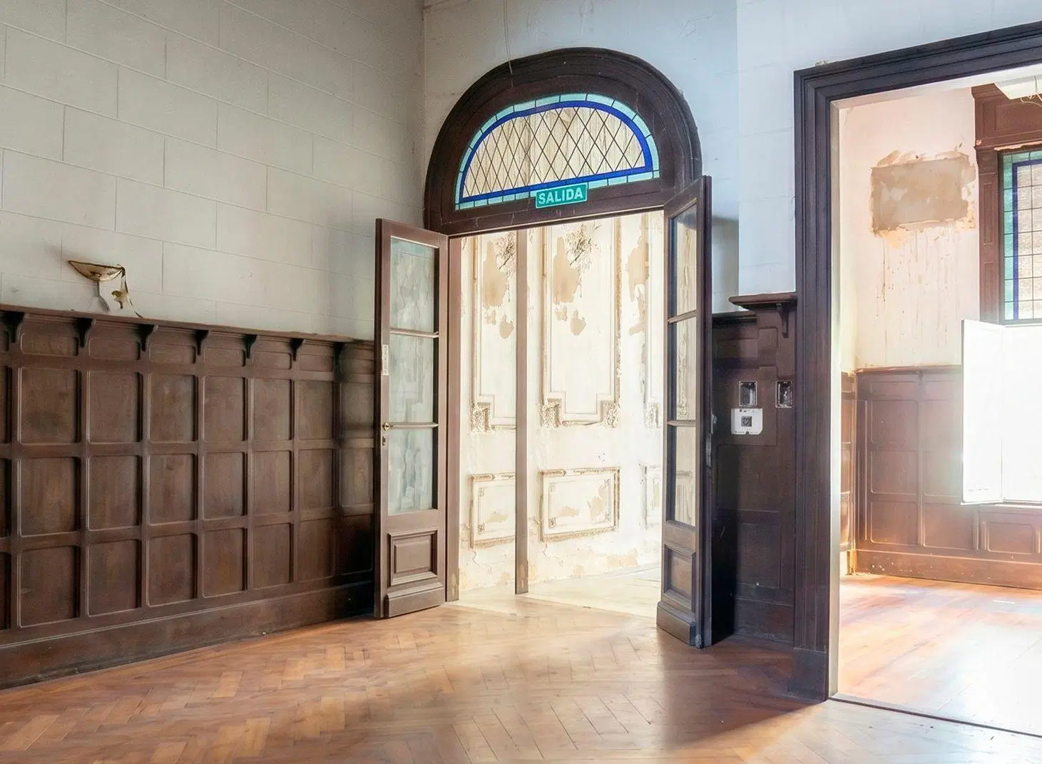 VENTA CASONA HISTORICA EN BV. OROÑO Y 9 DE JULIO 5