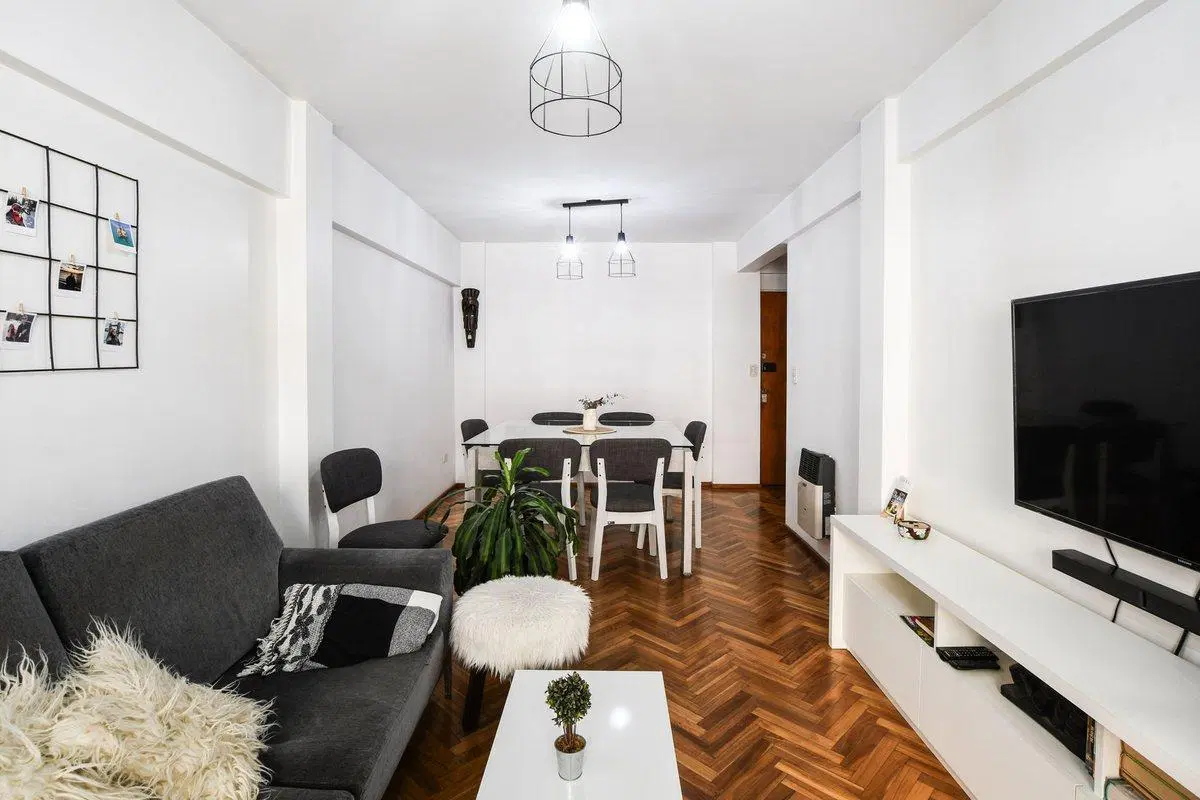 VENTA SEMIPISO 3 DORM C/ BALCÓN Y VISTA DESPEJADA 4