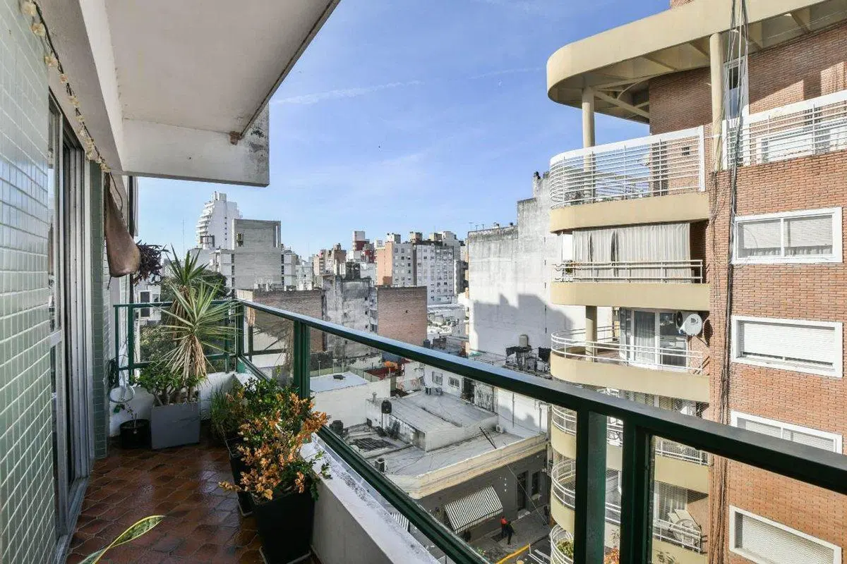 VENTA SEMIPISO 3 DORM C/ BALCÓN Y VISTA DESPEJADA 5