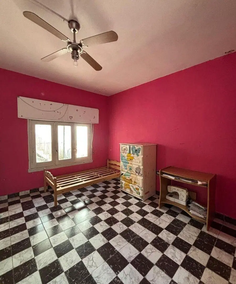 DEPTO DE PASILLO 1 DORMITORIO NO PH- VENTA 4