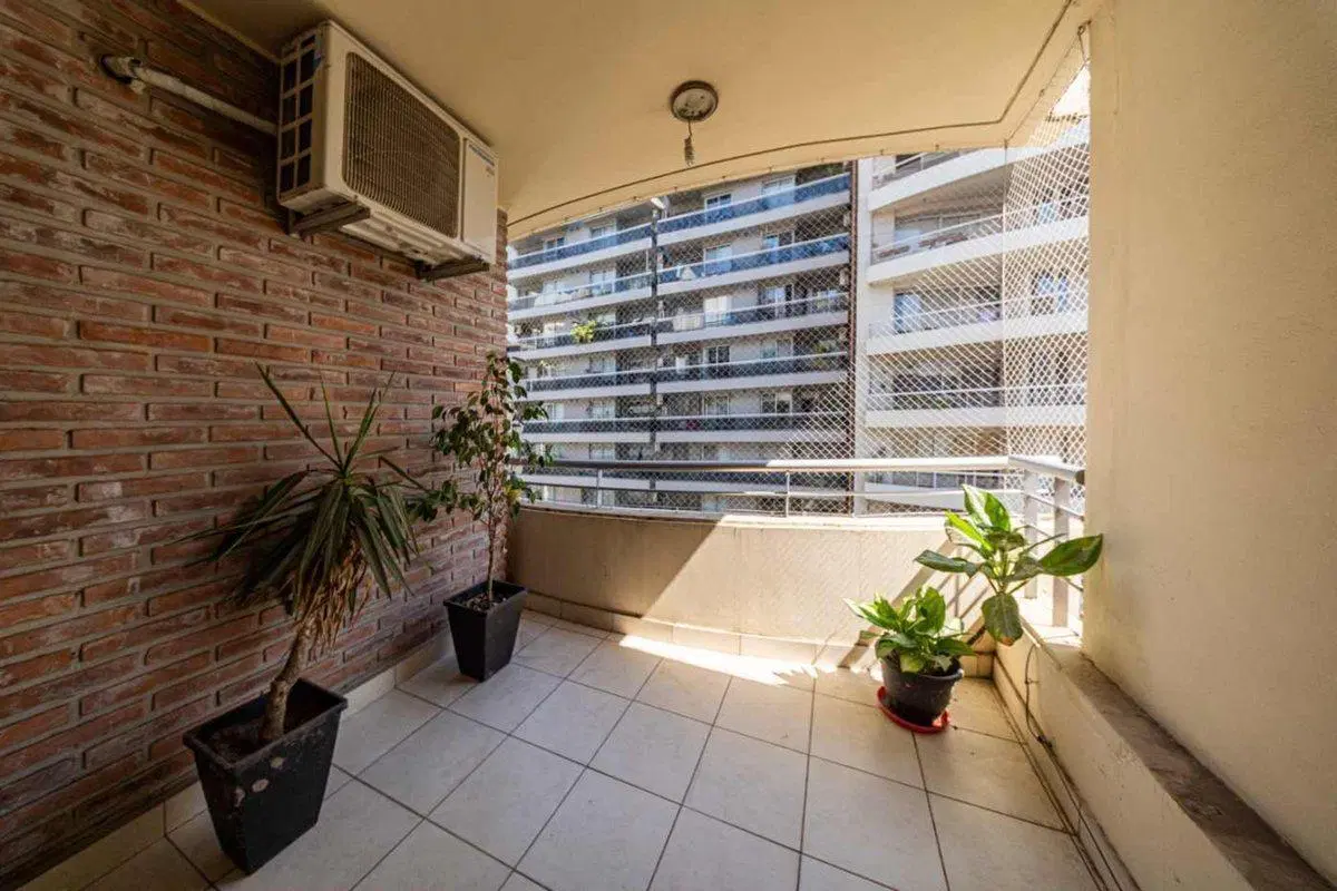 VENTA SEMIPISO CON BALCON 1 DORMITORIO ZONA RIO !! 3