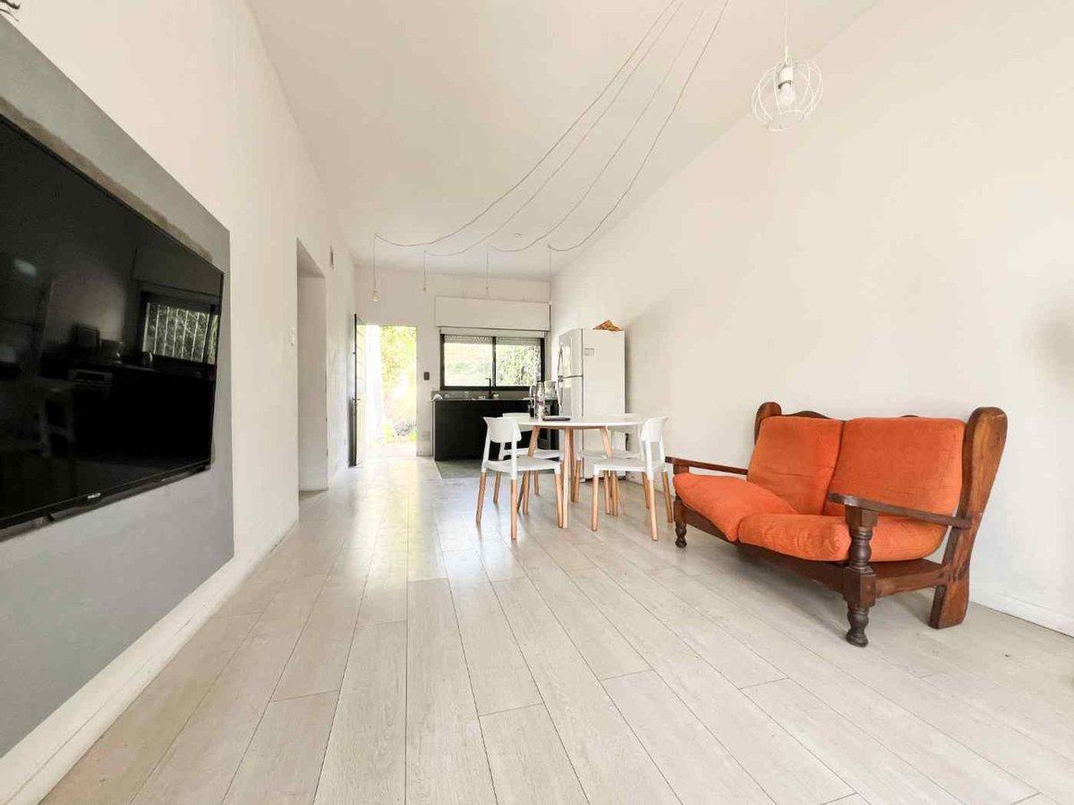 Foto de CASA TRES DORMITORIOS EN VENTA CON PATIO, imagen 1