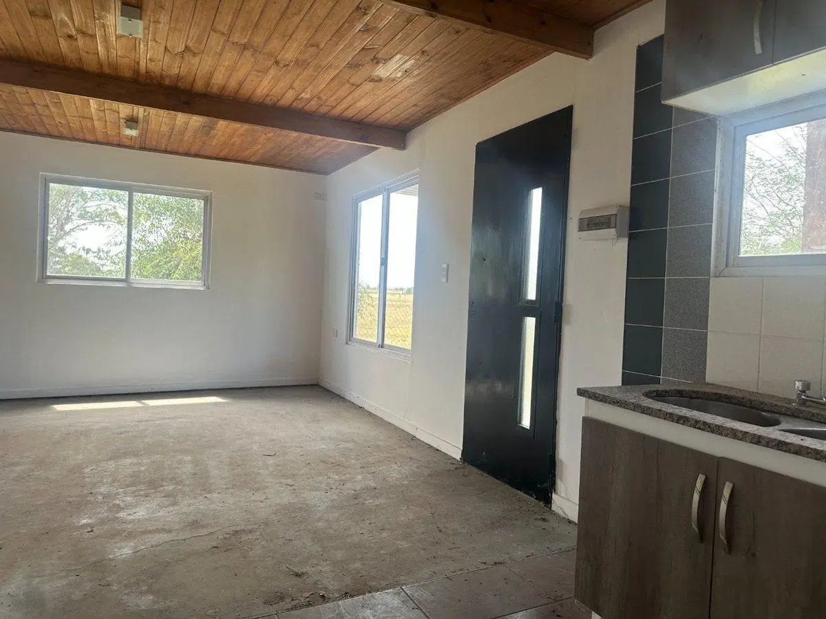 QUINCHO C/ GALERIA Y FOGONERO VENTA A ESTRENAR 3