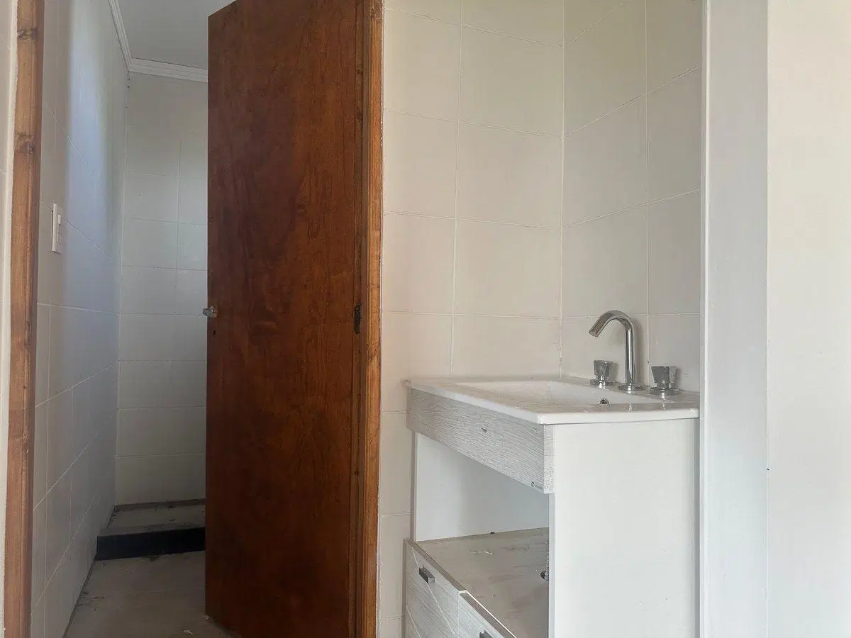 QUINCHO C/ GALERIA Y FOGONERO VENTA A ESTRENAR 8