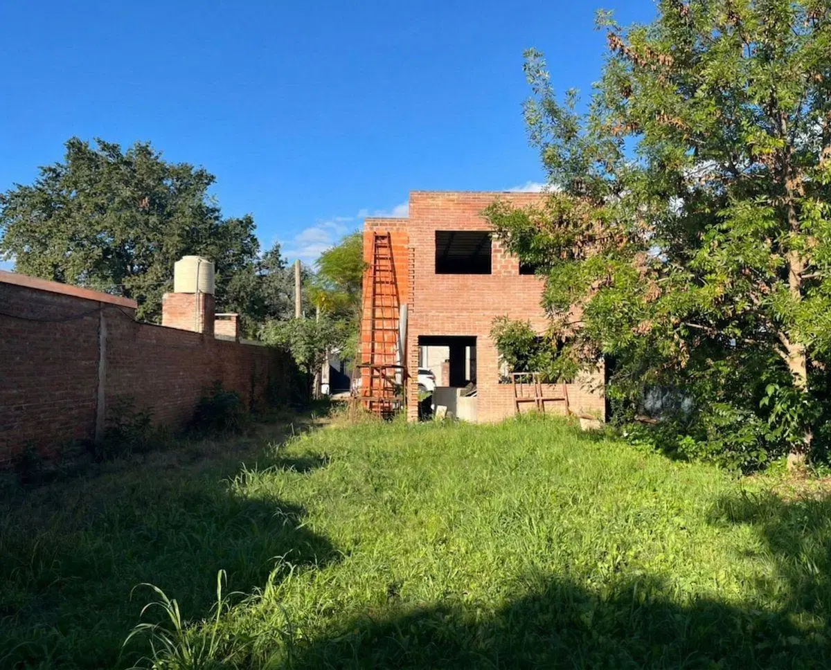 Venta casa en construccion Ibarlucea 5