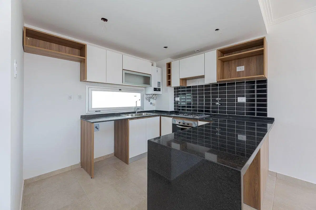 VENTA DEPTO 3 DORMITORIOS CON COCHERA Y AMENITIES 4