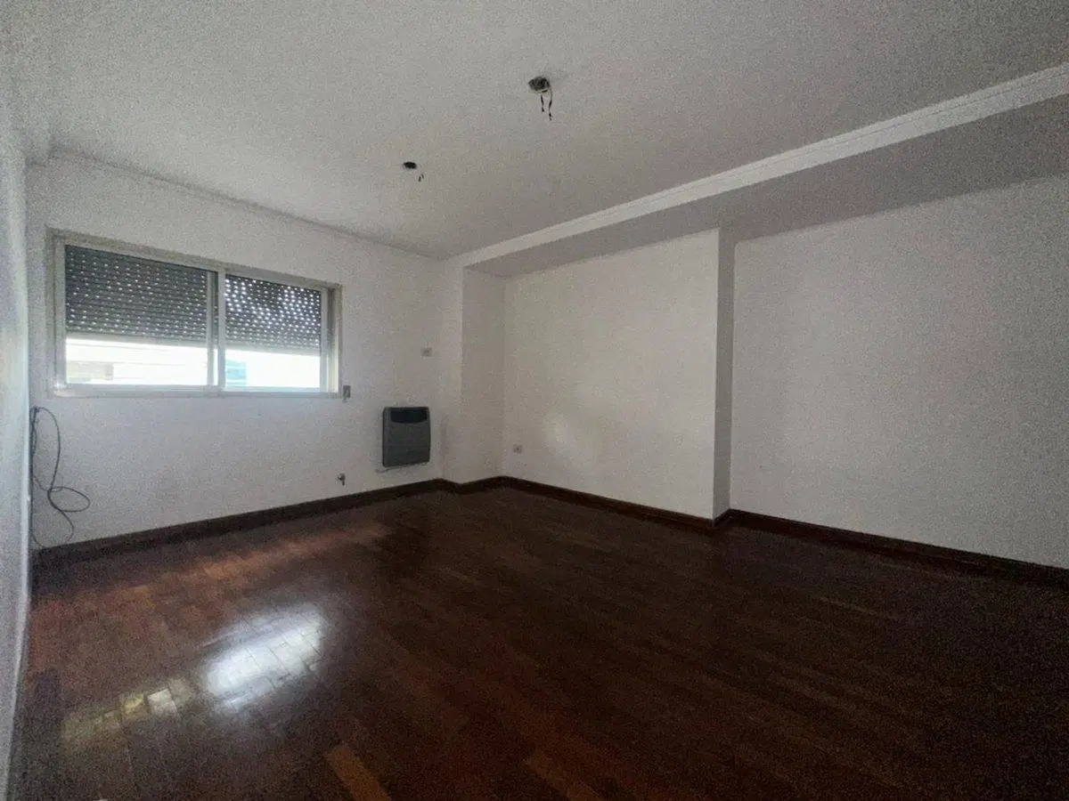 VENTA DEPARTAMENTO 3 DORMITORIOS -LOURDES 2