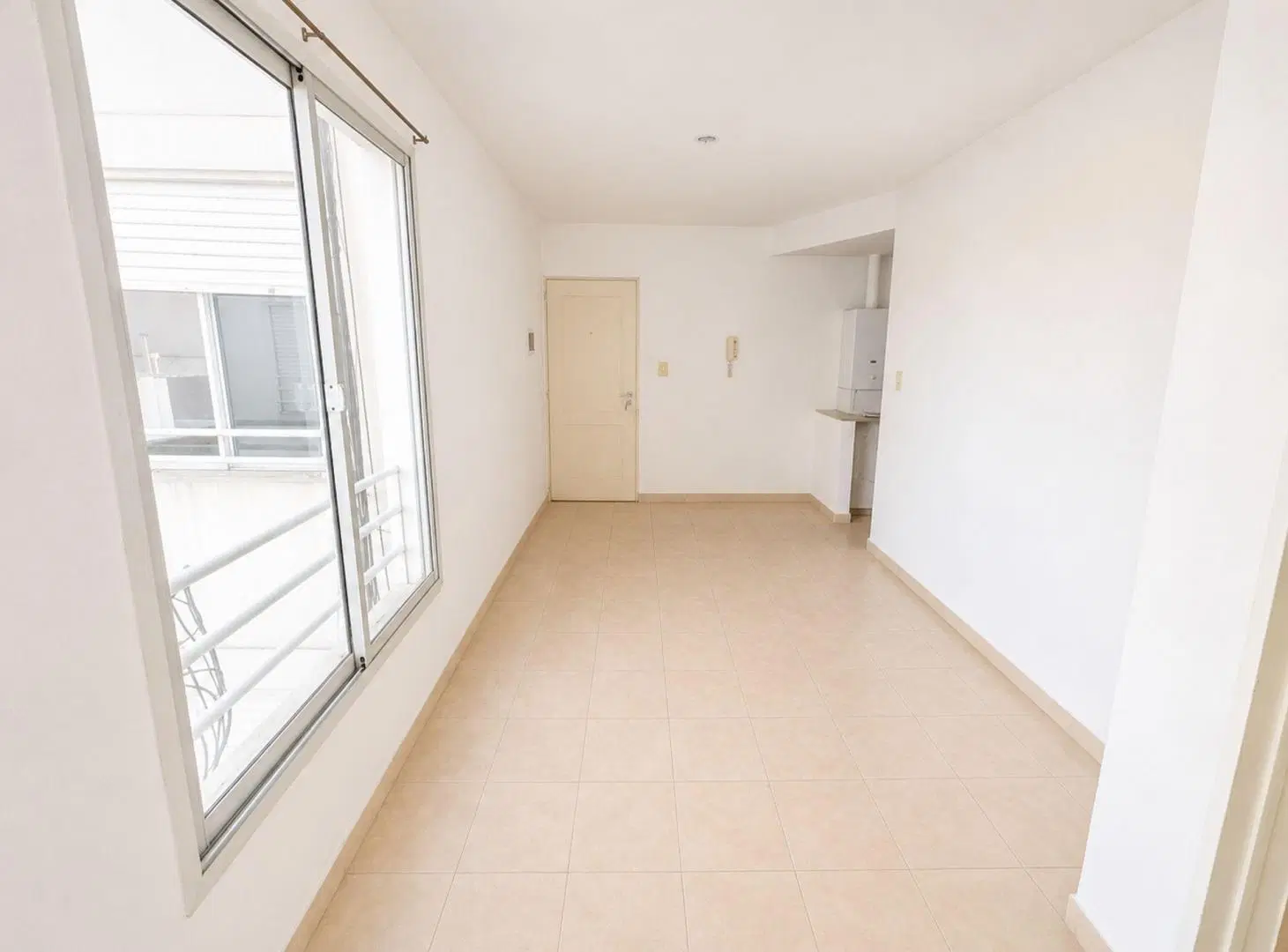 DEPARTAMENTO EN VENTA - ABASTO 5
