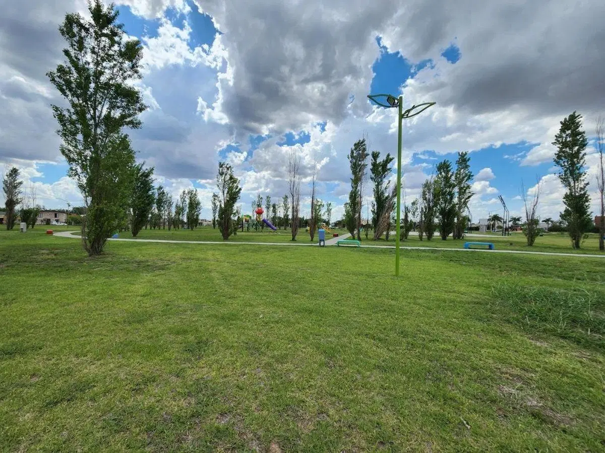 VENTA TERRENO ACEQUIAS DEL AIRE 617 M2 2