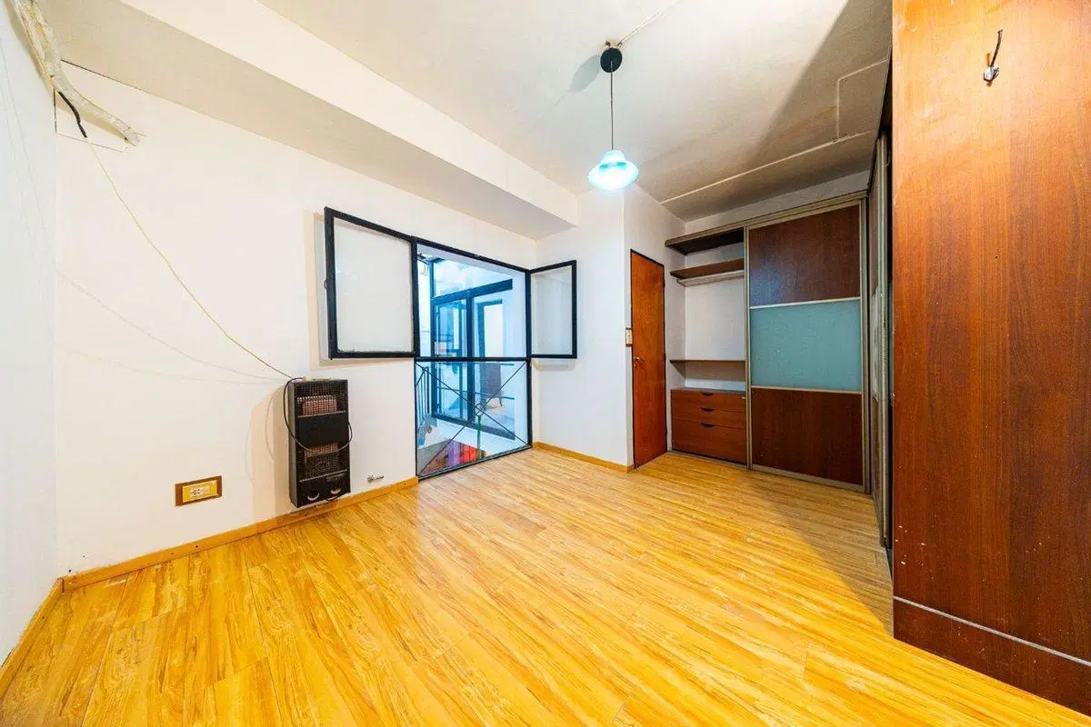 VENTA CASA DE PASILLO 2 DORMITORIOS 8