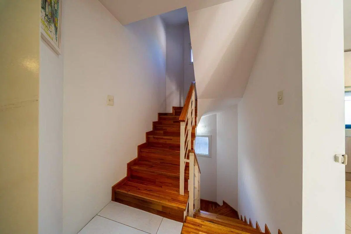 VENTA DEPARTAMENTO DUPLEX PREMIUM COCHERA ARROYITO 5
