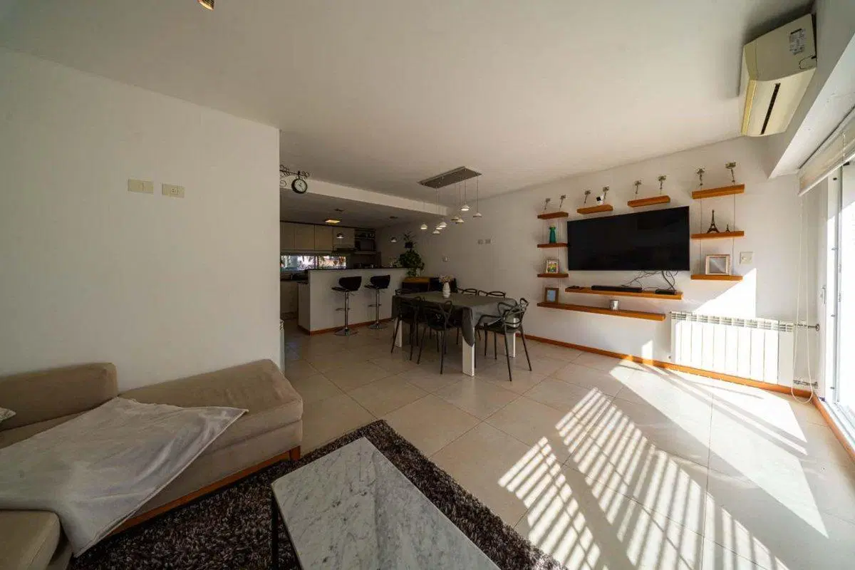 VENTA DEPARTAMENTO DUPLEX PREMIUM COCHERA ARROYITO 3